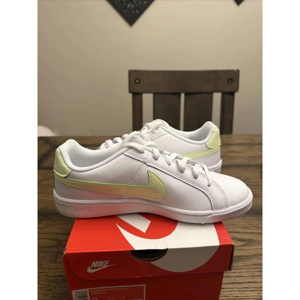 Nike Court Royal Women's Training Shoes Size 8 White Barely Volt 749867-121